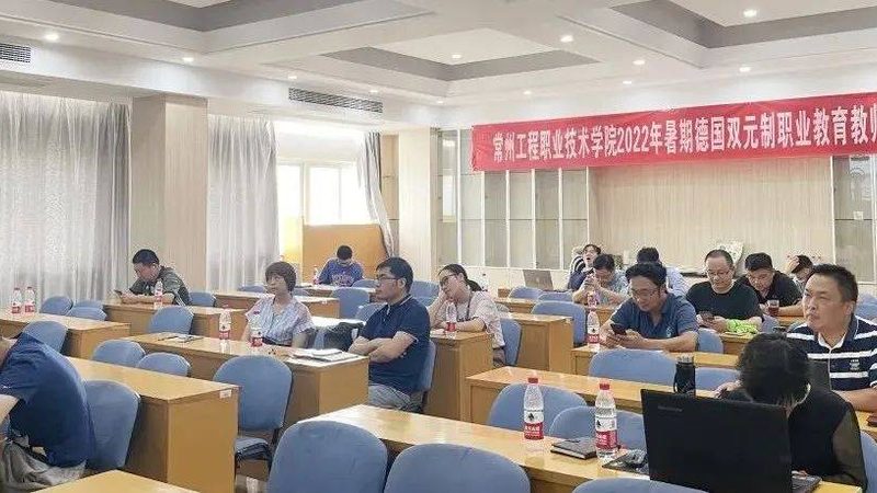 自考本科科目考试时间如何安排？揭秘考试时间表与注意事项